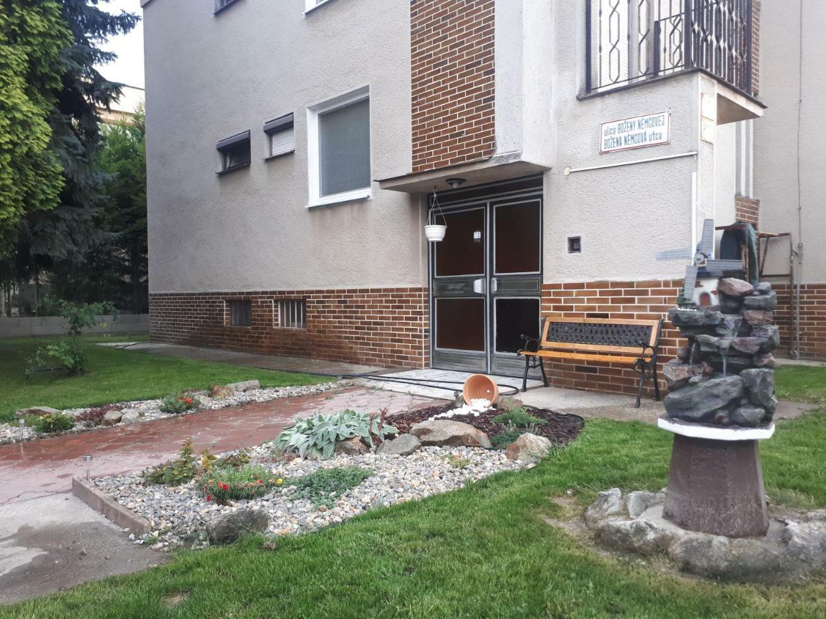 Elisa Aparthotel Komárno Exterior photo
